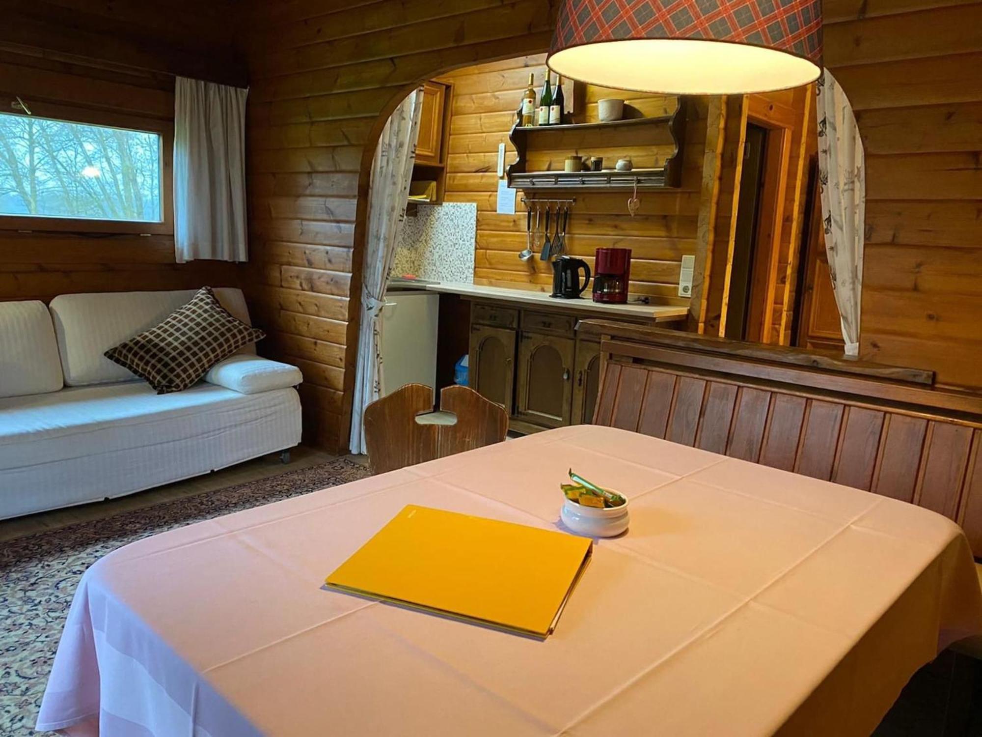 Cozy Holiday Home On A Horse Farm In The L Neburg Heath Eschede エクステリア 写真