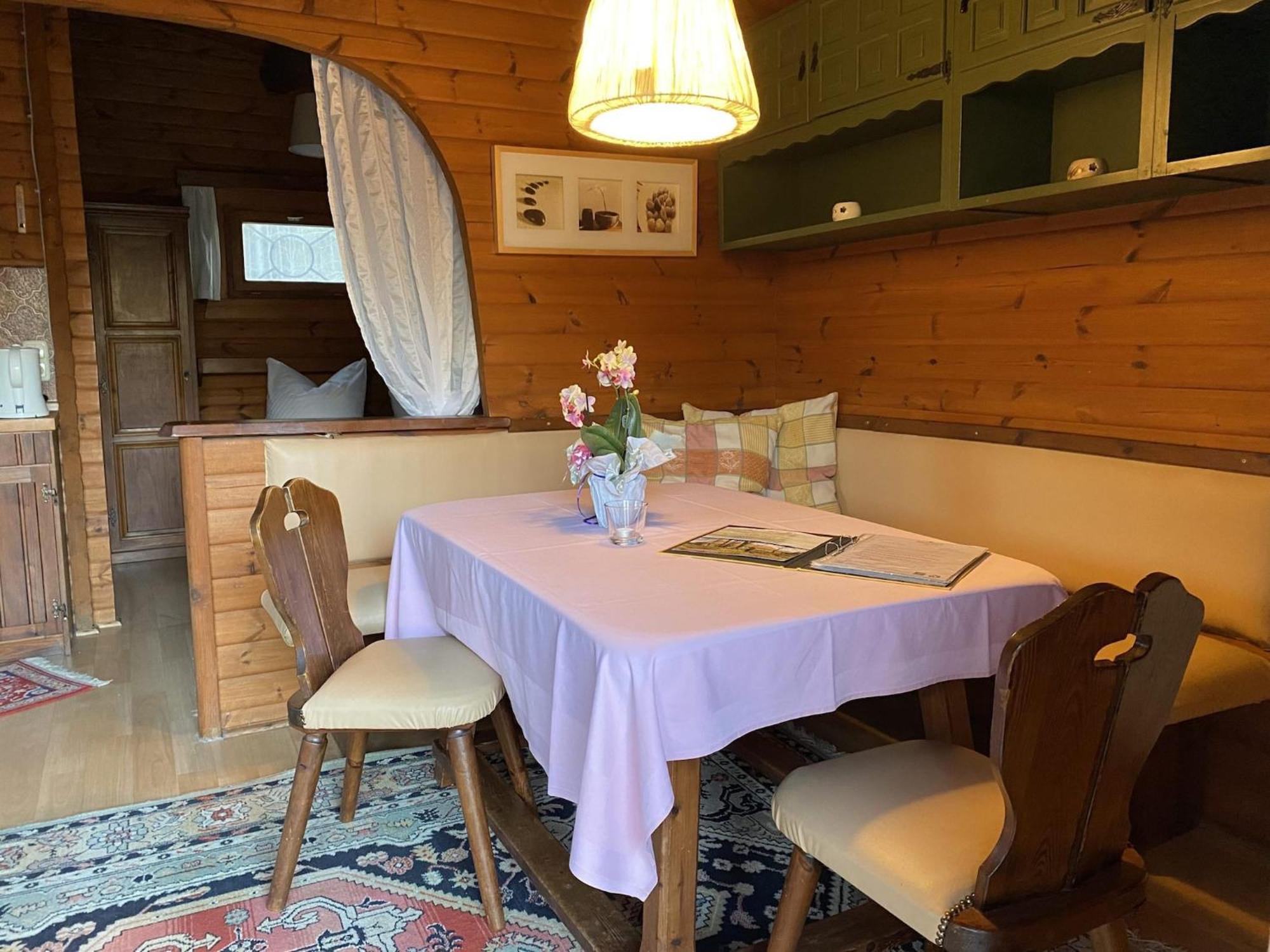 Cozy Holiday Home On A Horse Farm In The L Neburg Heath Eschede エクステリア 写真